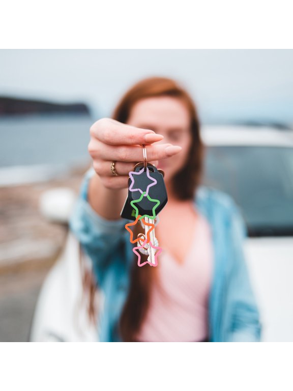 20-Pack Colorful Metal Star Key Assorted Colors Keychain Accessories for Crafting and Decoration
