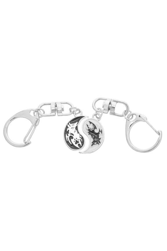 2Pcs Vintage Style Wolf Keychain White Metal for Keys and Backpack Decoration