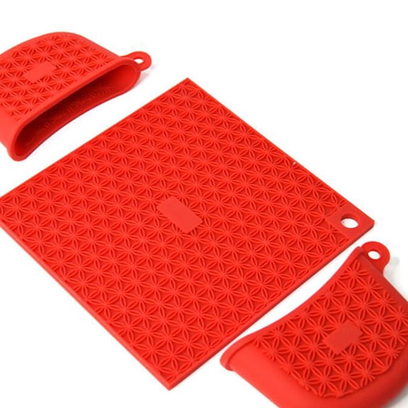 TABLZONE 3-Pack Silicone Pot Holder Sleeves for Kitchen Cooking, Oven Mitts, Red