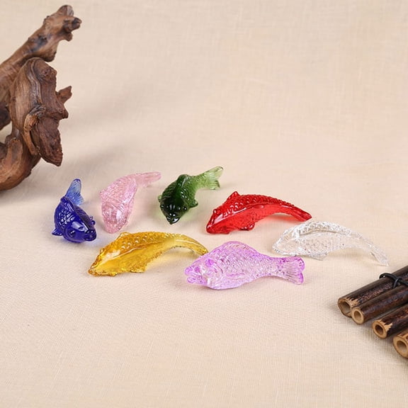TABLZONE 8-Piece Compact Crystal Fish Figurines Set for Aquarium Decoration and Home Display Accessories