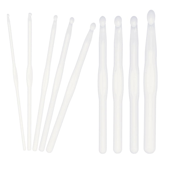 TABLZONE 9-Piece Plastic Crochet Hook Set with Smooth Handles for Versatile Knitting, Crochet, and Craft Projects