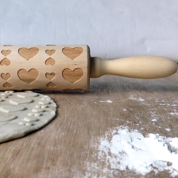 TABLZONE Khaki Wood Rolling Pin with Love Pattern Non Slip Grip for Home Baking