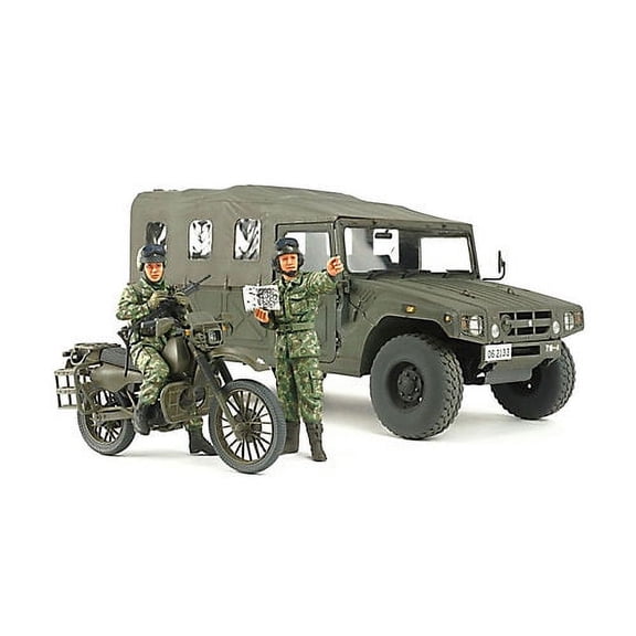 Tamiya Corporation Reconnaissance Motorcylce & High Mobility Vehicle New
