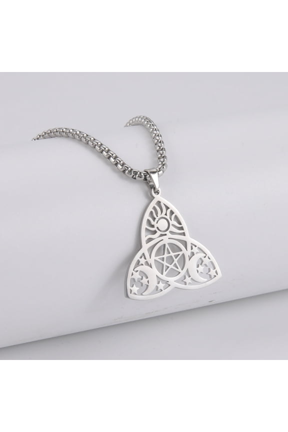 Triquetra Triple Moon Goddess Necklace Silver Wiccan Pentagram Pendant Amulet Jewelry