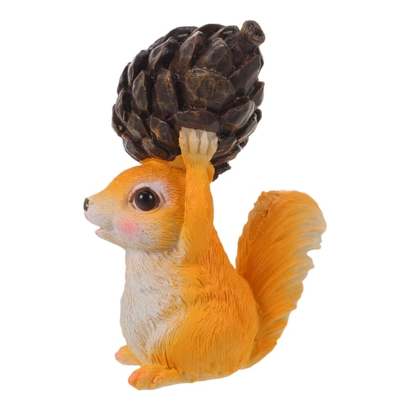 TEHAUX Outdoor Garden Resin Squirrel Statue Animal Figurine Lightweight and Easy to Install