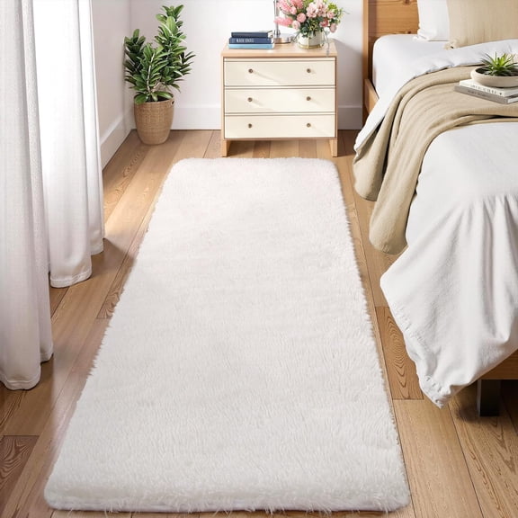 TEREDNAT 2'x6' Ultra-Soft Microfiber Shag Area Rug, Non-Slip Machine Washable Faux Fur Carpet for Modern Home Decor, Pure White