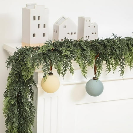 TETOU 1pc 6ft Christmas Cedar Garland,Artificial Realistic Cedar Pine Needles Greenery Garland for Christmas Holiday Winter Wall Mantle Fireplace Table  Indoor Decor