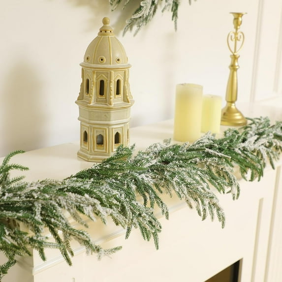 TETOU 9Ft Christmas Norfolk Pine Garland with Snow, Real Touch Cedar Garland, Artificial Greenery Pine Garland for Christmas Decorations Indoor