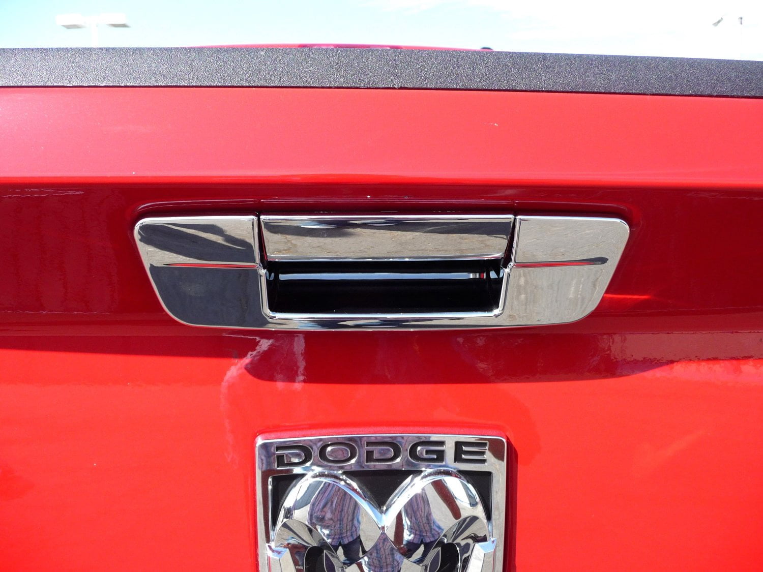 TFP 167KE Tailgate Handle Insert