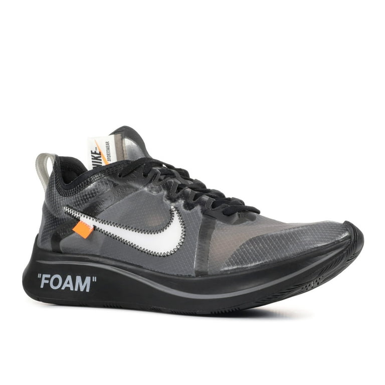 The ten top zoom fly