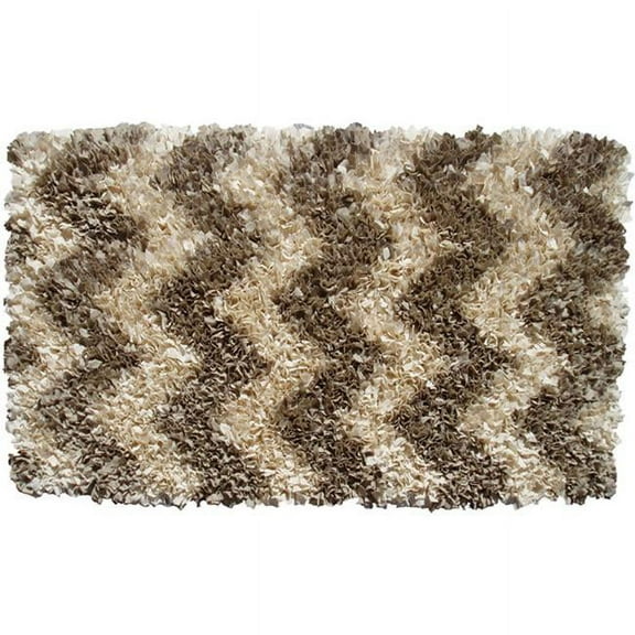 THE RUG MARKET02284B Shaggy Raggy Ntrl Chevron Rug