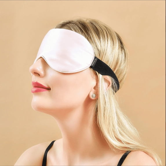 THXSILK 19 Momme Silk Sleep Eye Mask，Comfortable, essential for home travel，All kinds of colors are available，3.9"x 9.0"