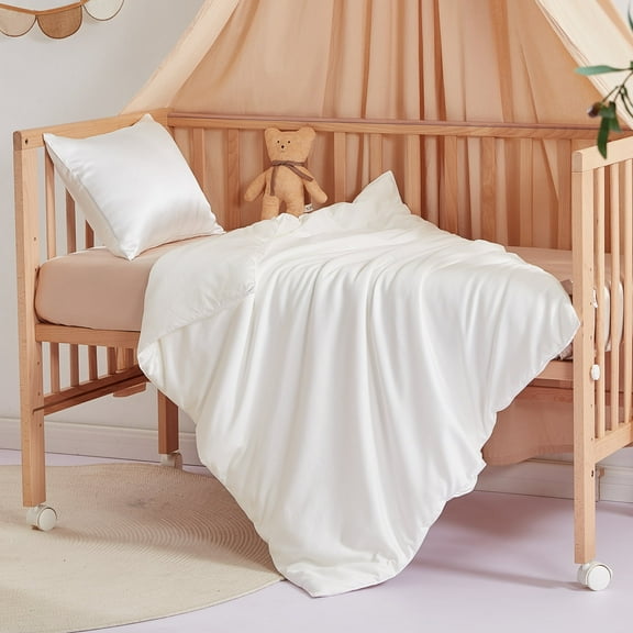 THXSILK Silk Toddler Comforter for Spring/Summer/Fall, 100% Grade 6A Mulberry Silk Filling, Lightweight Cozy Warm Bed Blanket, 35" x 44", 150g/0.33lb