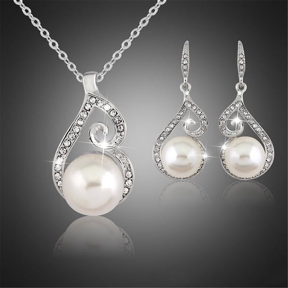TIHLMK Deals Clearance Womens Necklaces Korean Necklace and Earring Set Trendy Diamond Pearl Jewelry Set