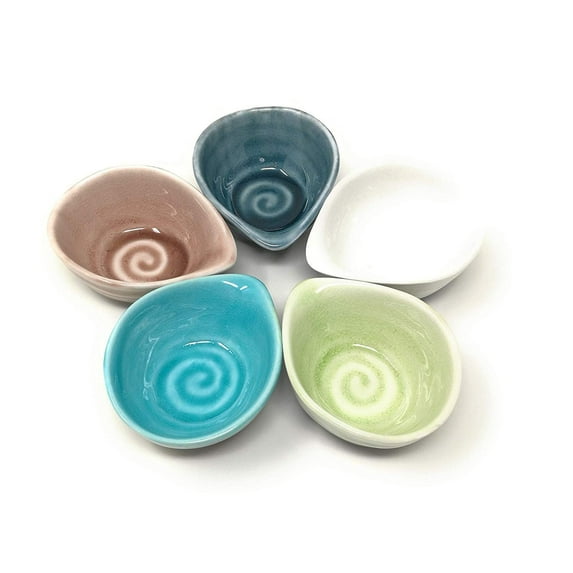TJ Global Set of 5 Small Japanese Pottery Ceramic Tear Drop Shaped Sauce Dishes for Dips, Salsa, Snacks, Side Dishes, Sauce, and Tea or Sake - 4 Fluid Ounce Capacity