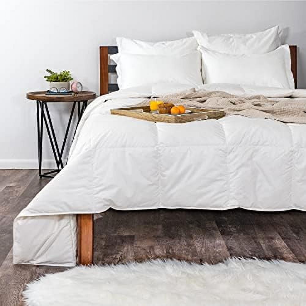 TJUNBOLIFE Light Warmth Premier Down Comforter with Sewn in Duvet Corner Loop Attachments King