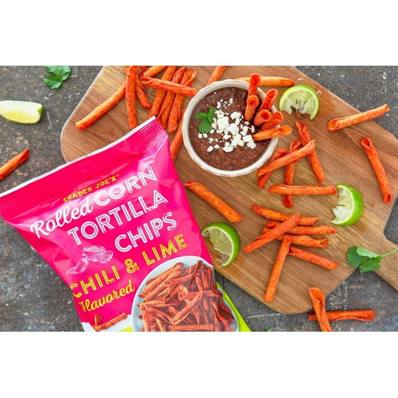 TJs Chili & Lime Flavored Rolled Corn Tortilla Chips 9 Oz