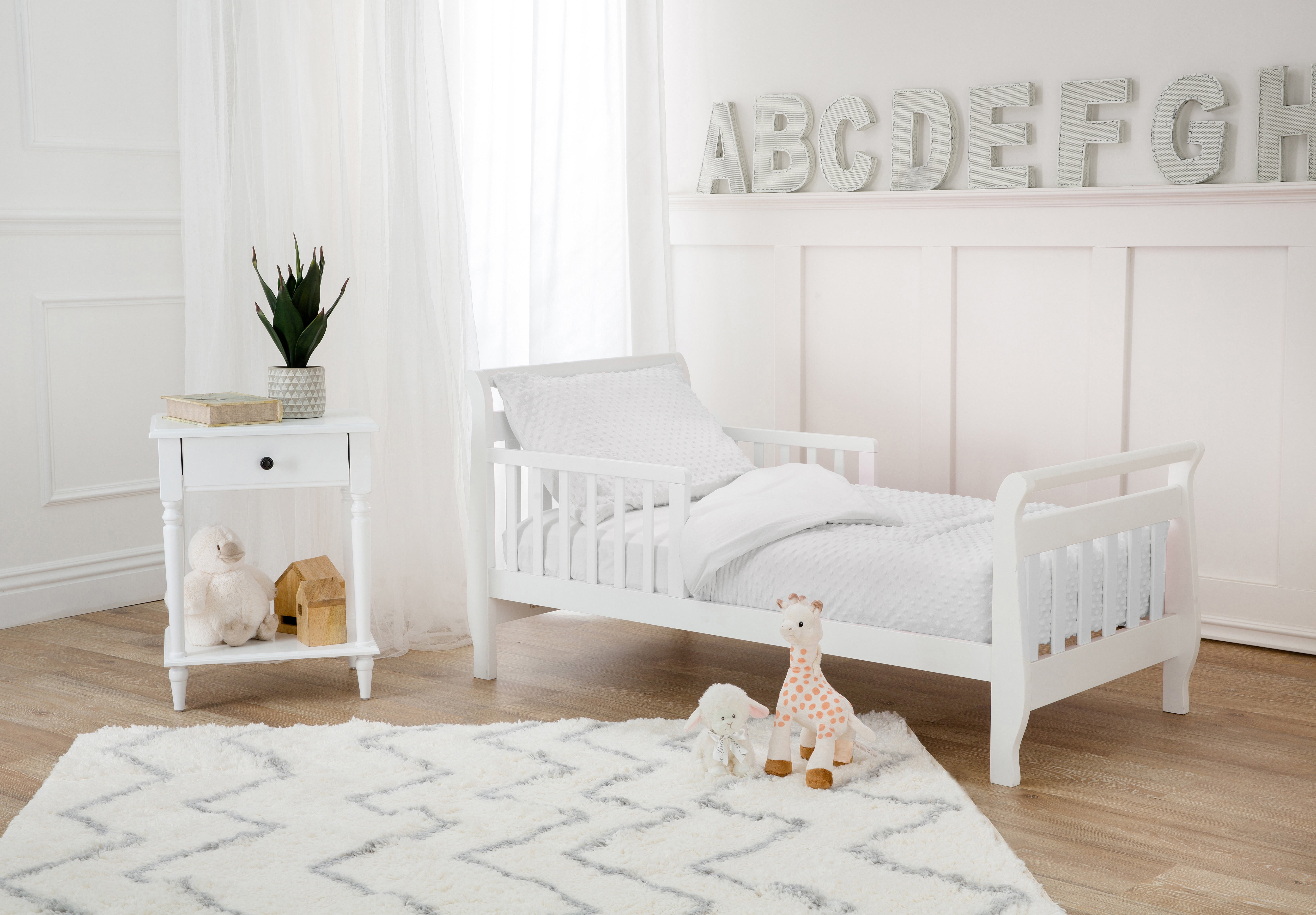 TL Care Minky Dot Chenille 4 Piece Toddler Bed Set, White, for Boys and Girls
