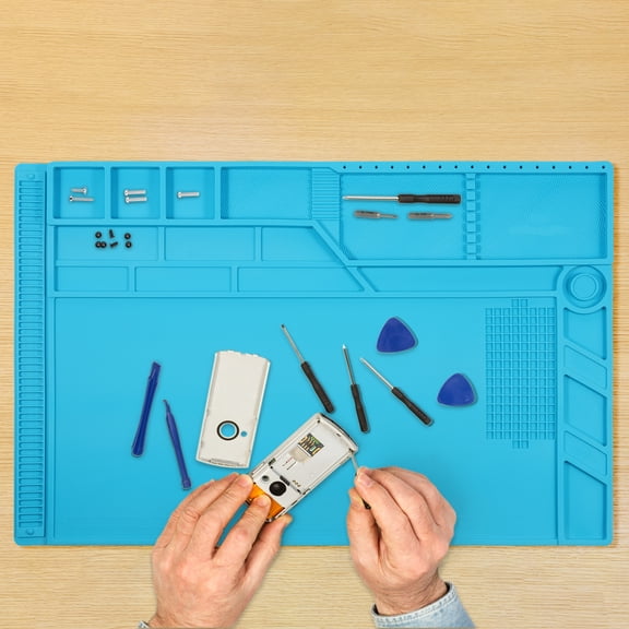 TMWEFUSC Large Silicone Soldering Mat 21.6"x13.8" Heat Resistant Anti Static Magnetic Workbench Pad with Scale Ruler Screw Slot and Tool Organizer for Electronics PCB Phone