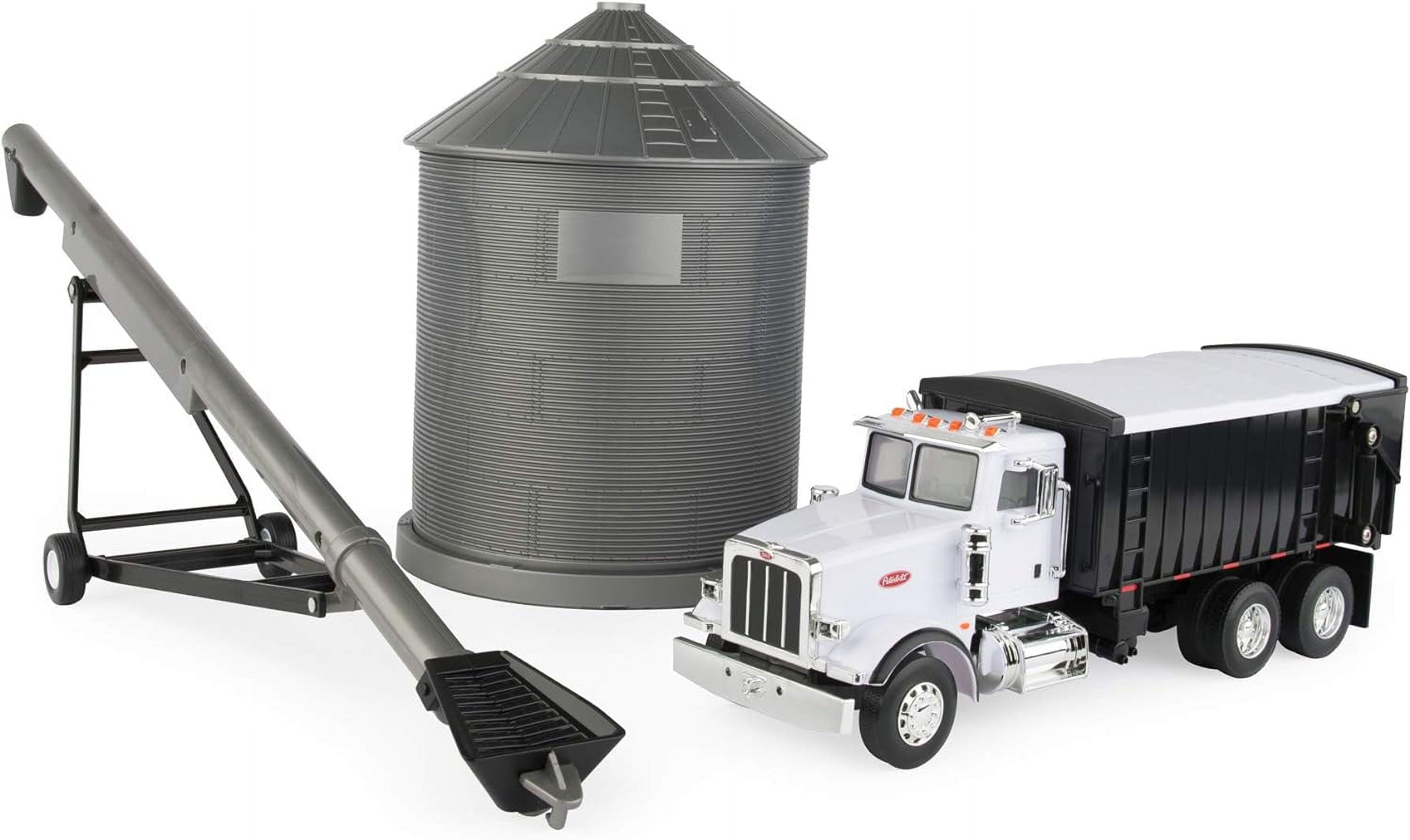 TOMY Big Farm Grain Harvesting Set and Peterbilt 367 Straight Truck 1