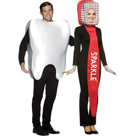 TOOTH AND TOOTH BRUSH COUPLE