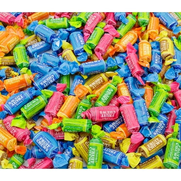 TOOTSIE ROLL FRUIT CHEWS Candy 1 lb – Bulk Candies Bag, Soft Fruity Candy, 5 Assorted Flavors, Gluten & Peanut Free, Individually Wrapped (68 Pieces)