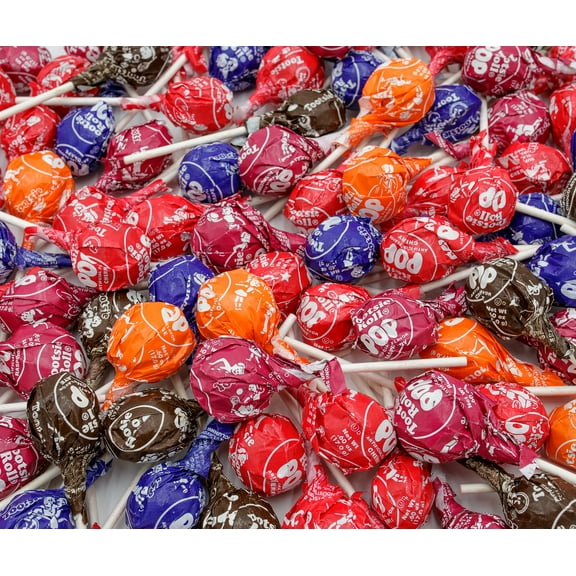 TOOTSIE ROLL POPS Candy Lollipops 2 lb Bulk Candies Bag, 5 Assorted Flavors, Gluten Free, Chewy Center & Hard Candy Coating, Individually Wrapped Suckers (48 Pieces)