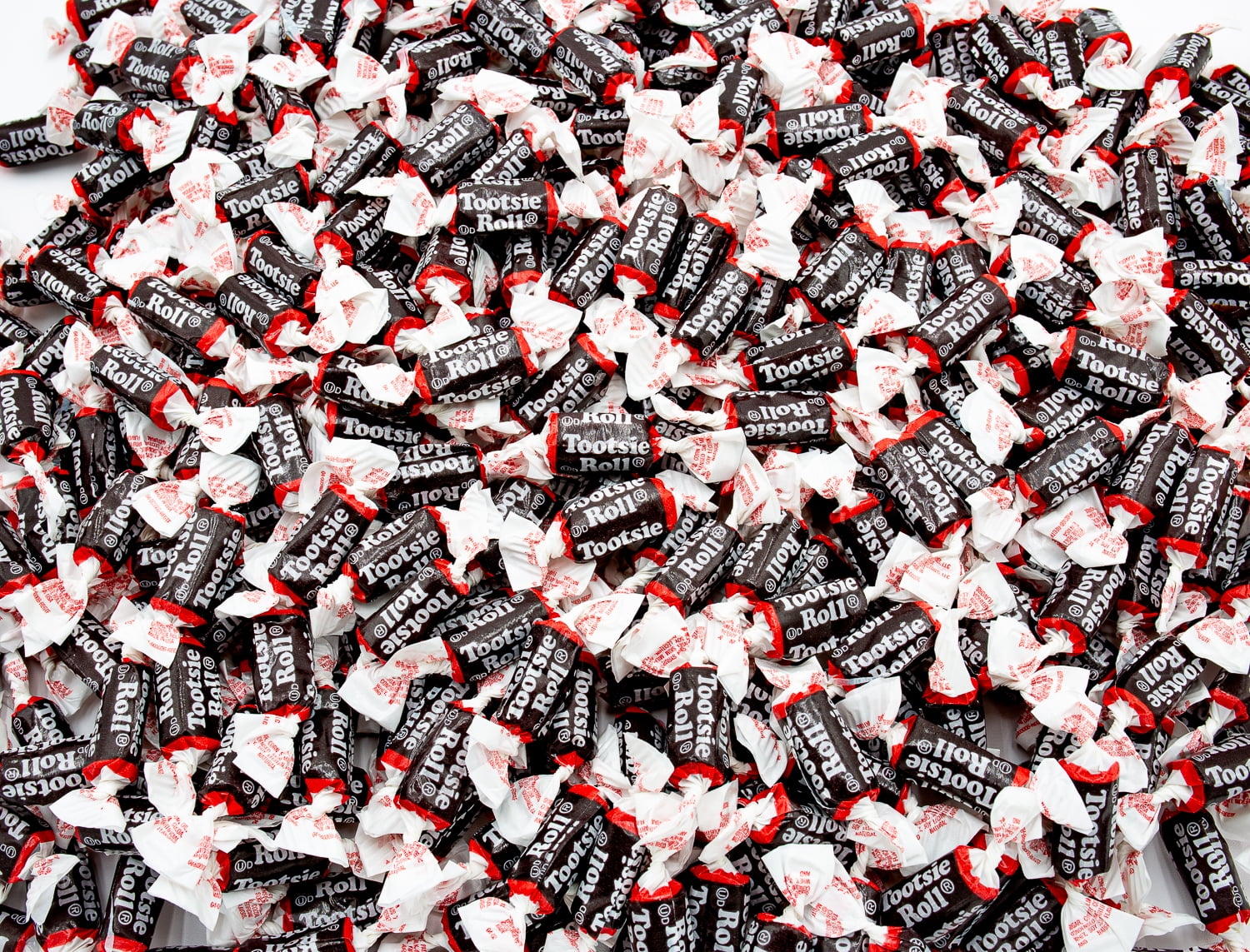 TOOTSIE ROLLS MIDGEES Taffy Candy 2 lb - Bulk Tootsie Rolls Candy Bag, Individually Wrapped, Gluten-Free Candy, Chocolate Chewy Candy (276 Pieces)