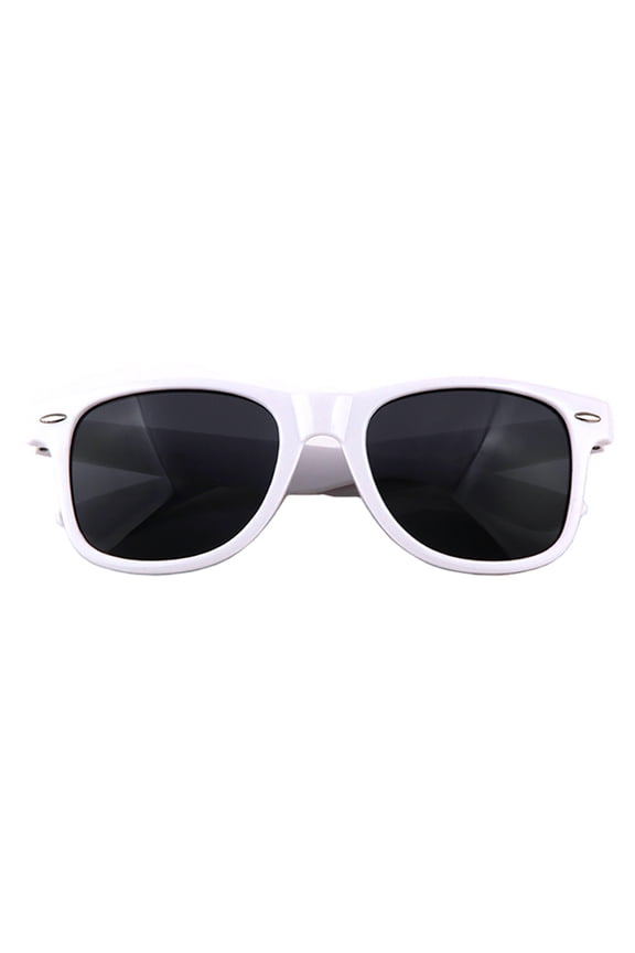 PC Classical Sunglasses, Block Solar Radiation, Retro Fashion Accessories for Women (1pcs, Creamy-White)