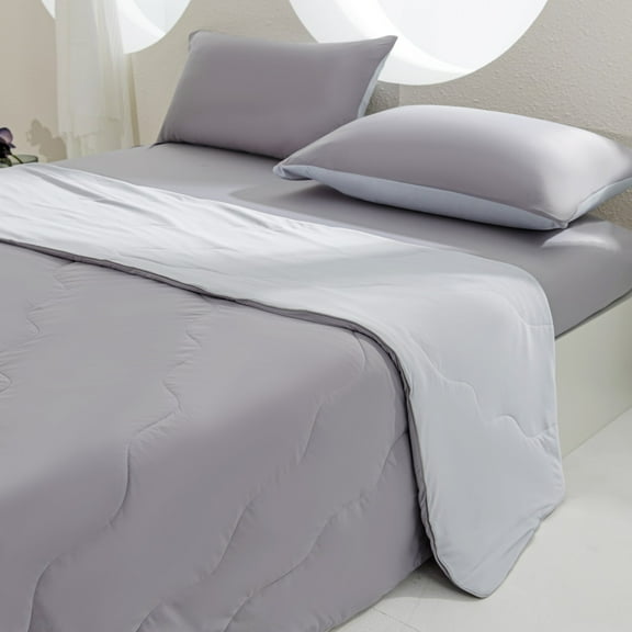 TOPCHANCES Soft Cooling Comforter, Dual-Sided Lightweight Summer Quilt for Hot Sleepers and Night Sweats (King Size, Gray)