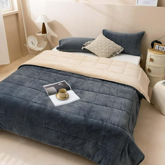 TOPCHANCES Velvet Queen Comforter, All Season Down Alternative Duvet Insert, Reversible Quilted Quilt Set with 2 Sham Covers (Dark Grey, 90x90 in)