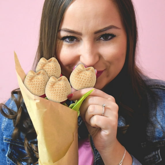 TOPRenddon Finished Handmade Crochet Tulips, Crochet Flowers, Crochet Bouquets, Holiday