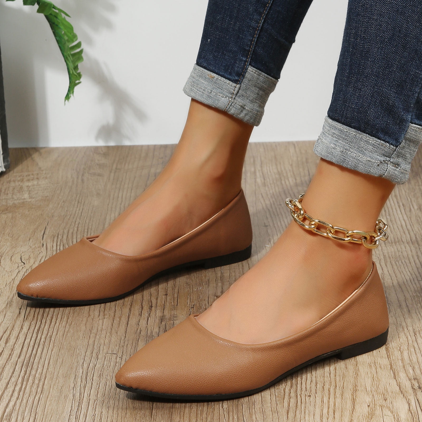 Womens hotsell cognac flats