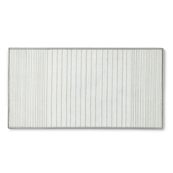 TOWN & COUNTRY BASICS Layne Modern Stripe Everwash® Washable Area Rug with Non-Slip Backing, Pet Friendly Rug, Silver/Grey, 20"x35"