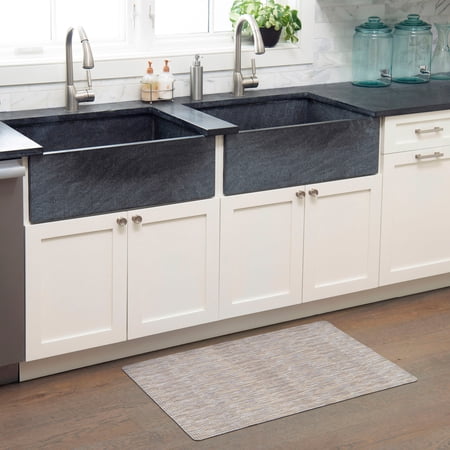 TOWN & COUNTRY BASICS Smooth Step Houndstooth Low Profile Utility Kitchen Mat, Machine Washable, with Non-Slip Backing, Gold/Grey, 24"x35"