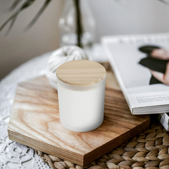 TOYMYTOY 2Pcs High Grade Glass Candle Containers with Pine Covers Practical for Aromatherapy Storage