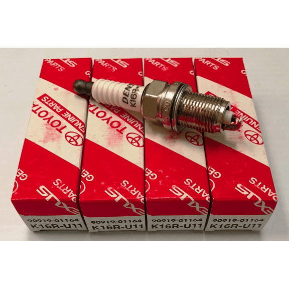 TOYOTA FACTORY SPARK PLUG SET 2001-2004 TACOMA 2.4L 2.7L 2RZFE 3RZFE