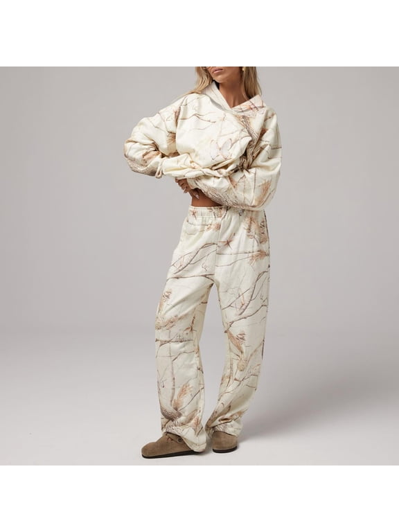 Camo Sweatsuits for Women Set 2 Piece Crewneck Camo Hoodies & Wide Leg Camo Sweatpant Fall Outfits Lounge Sets