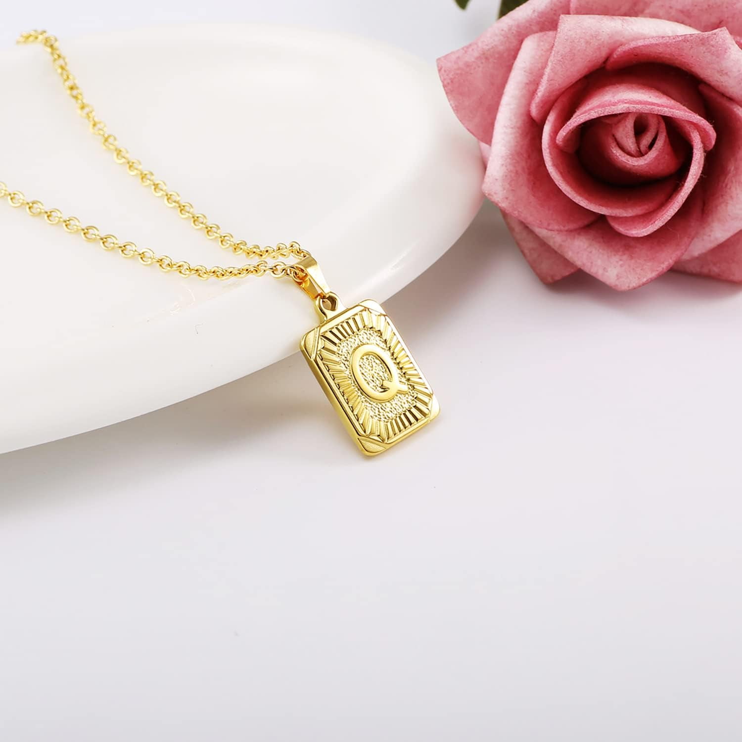 TRAHOO-Layered Choker Necklace for Women 18K Gold Plated Stainless Steel Layering Initial Necklace Paperclip Chain Personalized Letters Name Necklace