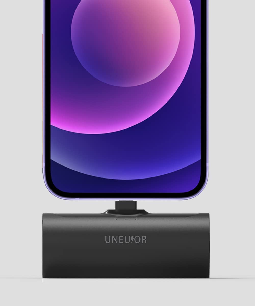 TRAHOOMini Portable Charger Built in Cable 5000mAh Power Bank Ultra