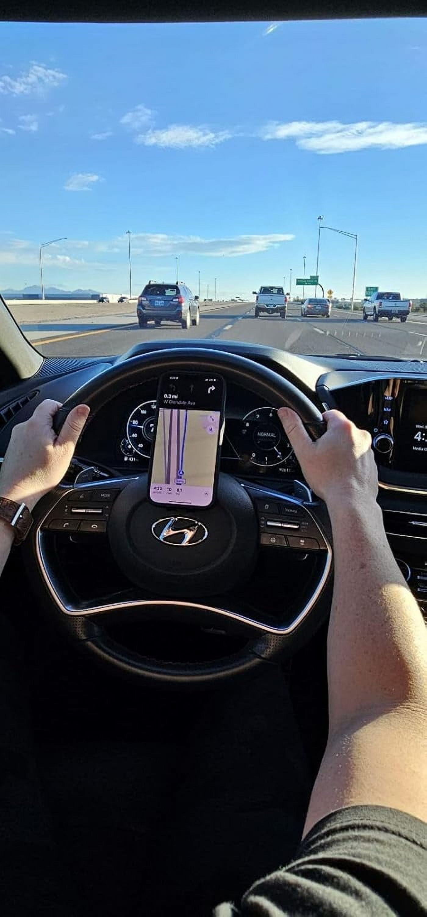 TRAHOOUniversal Car Phone Holder HandsFree Mount for Steering Wheel