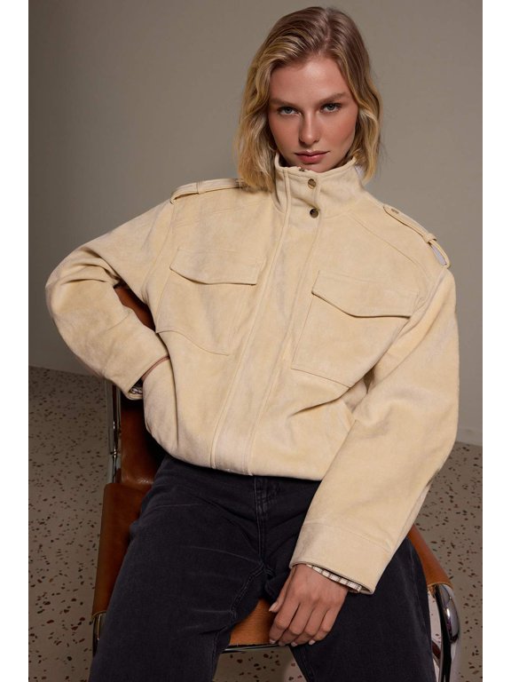 TRENDYOLMİLLA Women's Beige Plain Oversize Winter Jackets