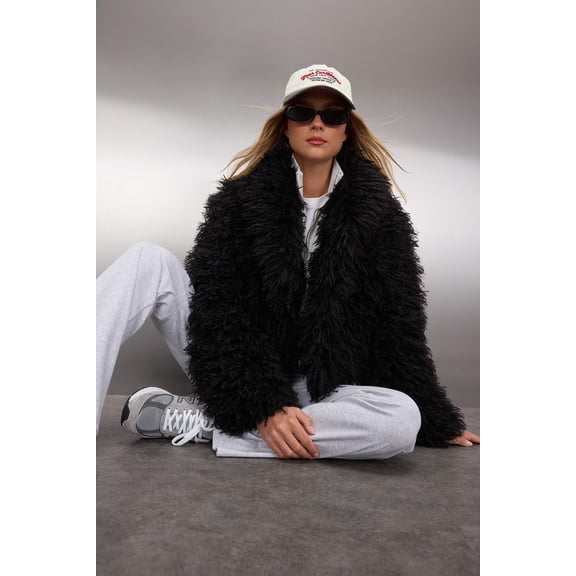 TRENDYOLMİLLA Women's Black Plain Long Oversize Winter Jackets