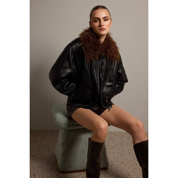 TRENDYOLMİLLA Women's Black Plain Oversize Winter Jackets