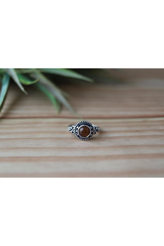 - 925 Sterling Silver Tiger Eye Ring Natural Brown Round Cut Cabochon Stone in Oxidized 925 Sterling Silver