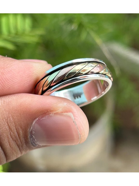 Boho Artisan Silver Spinning Ring With Tricolor Spinner Bands, Textured Statement Band For Women Everyday Casual Wear