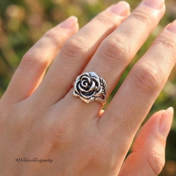 TRIDHA SILVER- Sterling Silver Rose Ring - Antique Floral Band With Detailed Blooming Rose, Handmade Botanical Jewelry, Romantic Victorian Inspired Gift