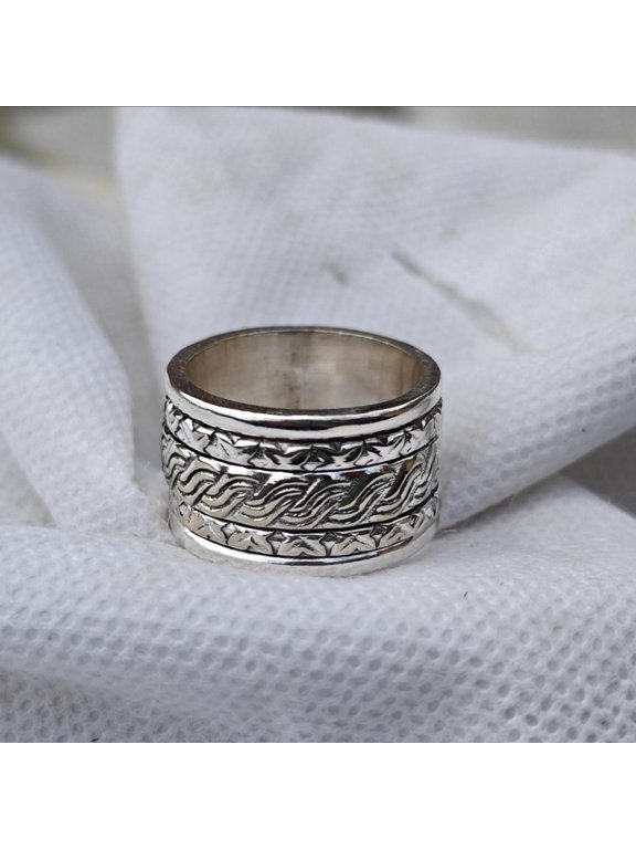 silver spin ring Elegant Silver Spinner Band with Smooth Rotating Center, Minimalist Jewelry Gift for Women Everyday Wear