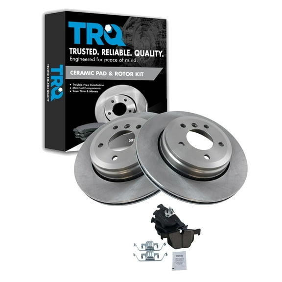 TRQ Rear Brake Pad & Rotor Kit Brake Pads Brake Rotor Ceramic Fits Select 2004-2007 BMW 525i 2008-2010 528i 530i