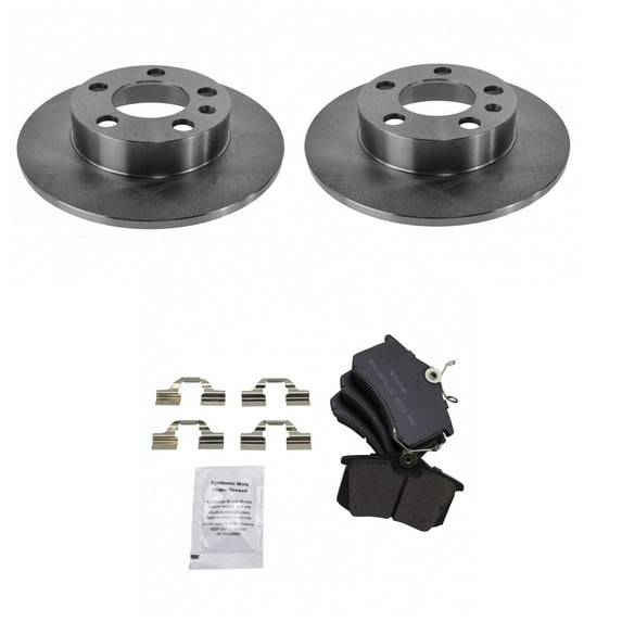 TRQ Rear Brake Pad & Rotor Kit Brake Pads Brake Rotor Semi-Metallic Fits Select 2007-2010 Volkswagen Beetle 1999 Golf Jetta